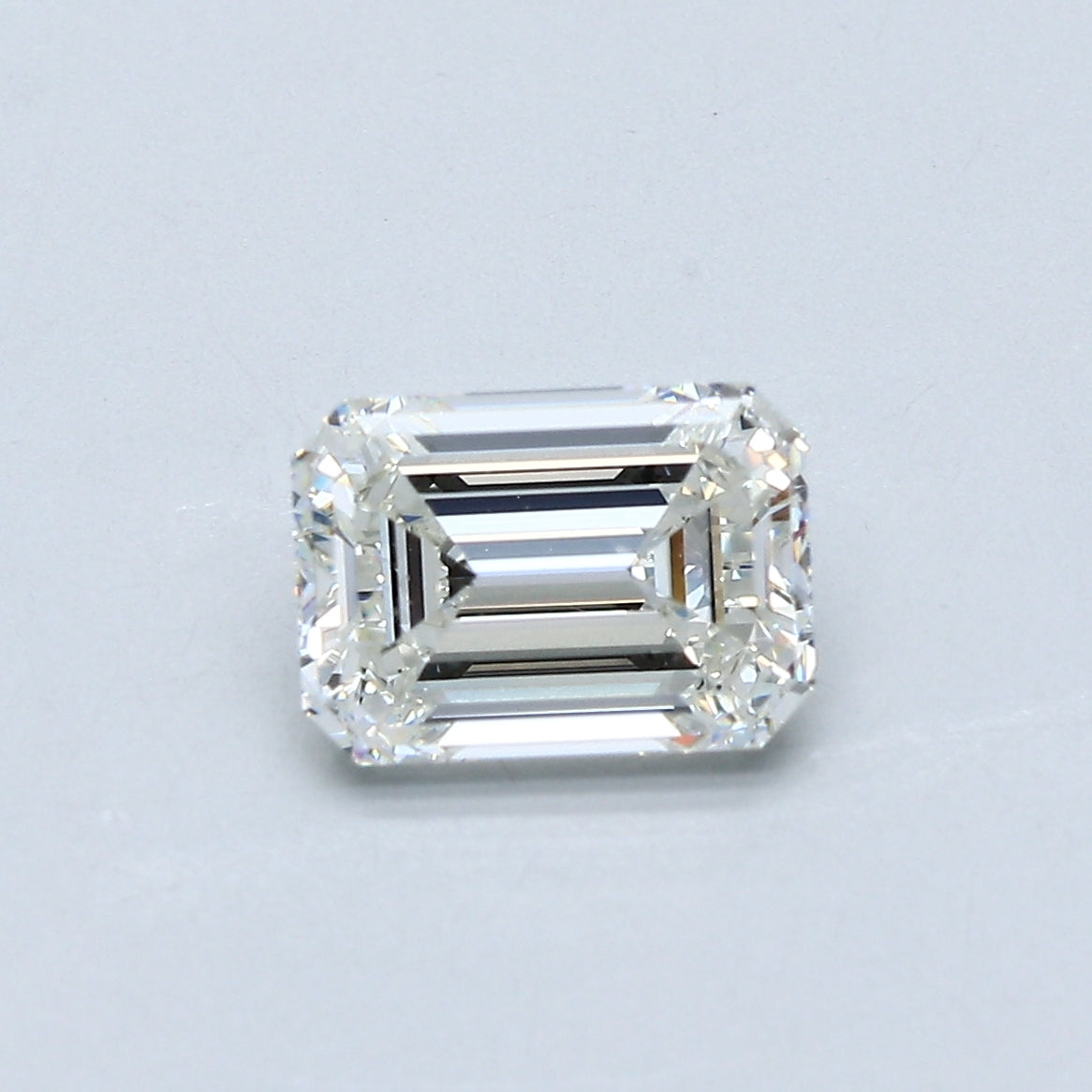1.61ct EMERALD, J VS1 — GIA — Laura Milman New York