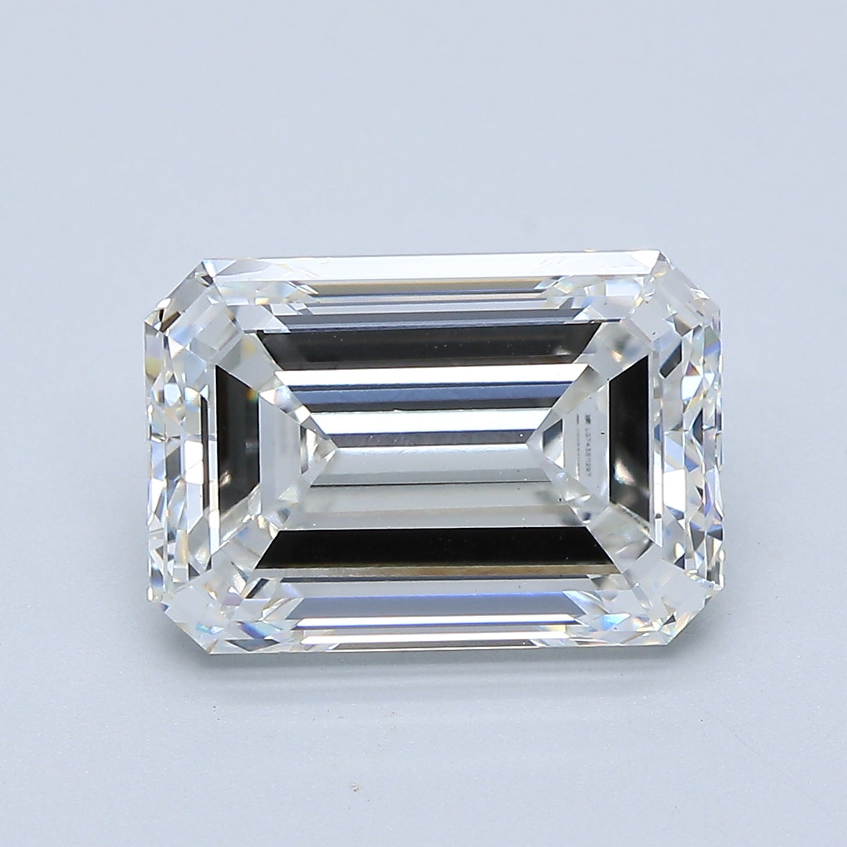 5.04ct Emerald Lab-Grown Diamond — E VS2, IGI Certified