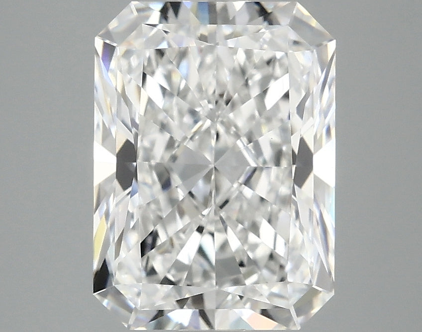 3.04ct Radiant, D VVS2 — IGI
