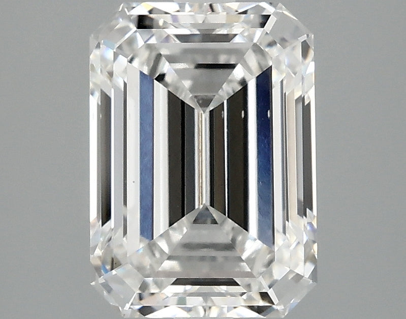 2.59ct Emerald Lab-Grown Diamond — E VS2, IGI Certified