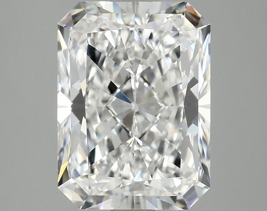 3.05ct Radiant, D VVS2 — IGI