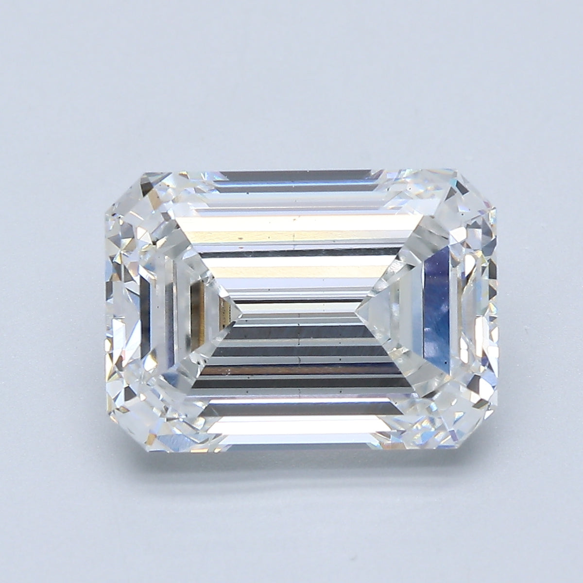 5.74ct Emerald, E VS2 — IGI
