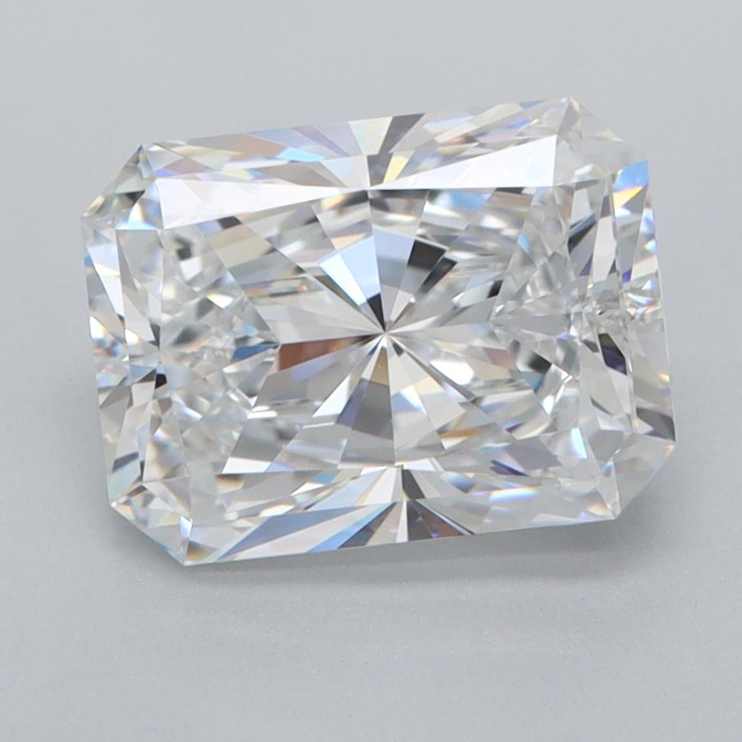 2.82ct Radiant, D VVS1 — IGI