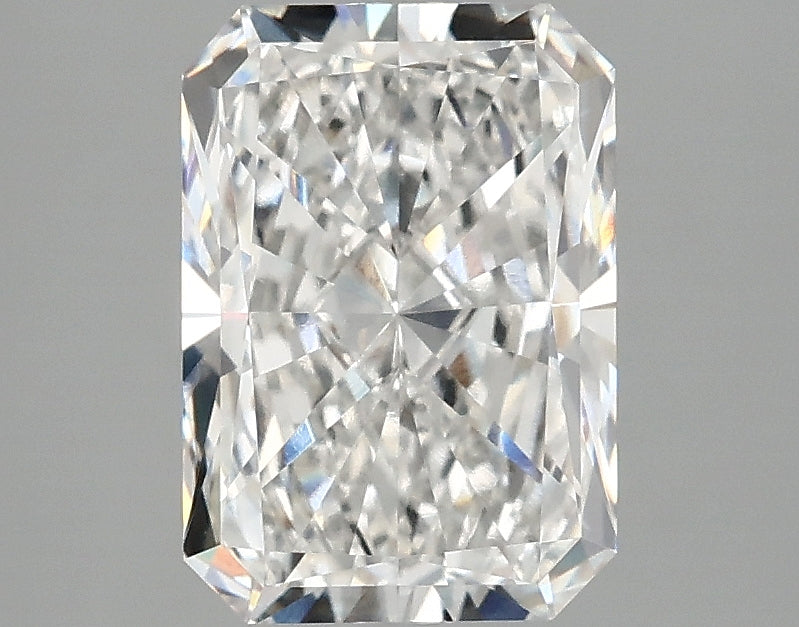 2.25ct Radiant Lab-Grown Diamond — F VS2, IGI Certified