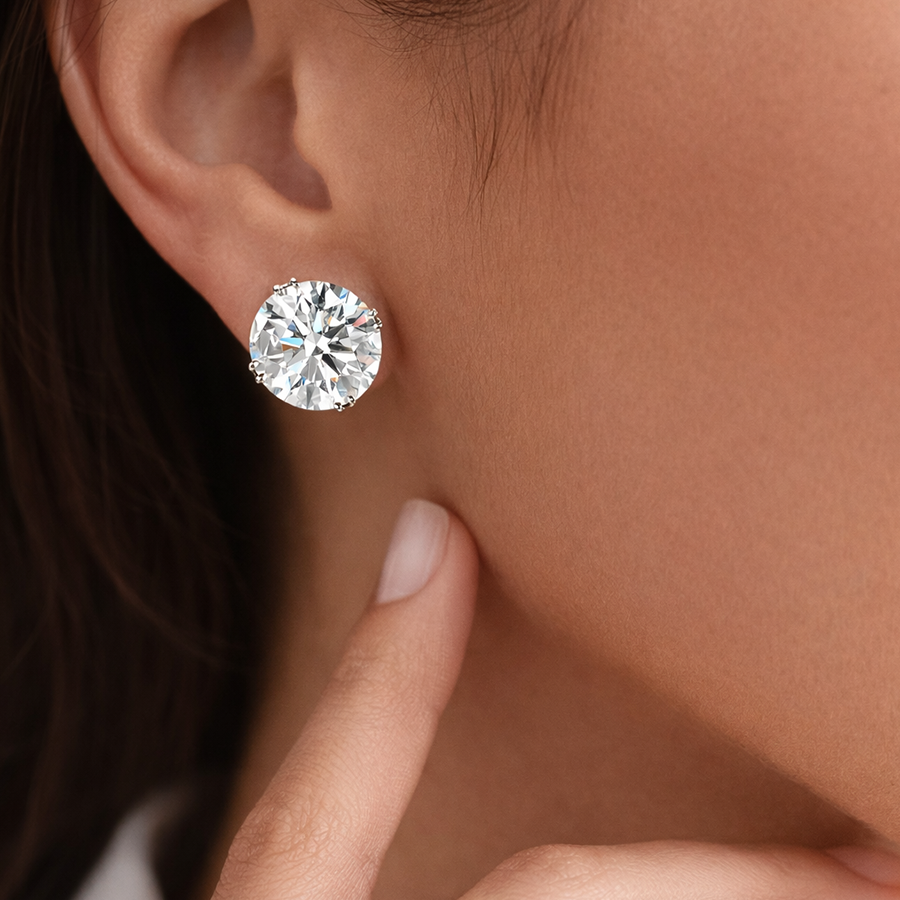 Traditional Diamond Studs - 4 Prongs (Lab Grown) - Laura Milman New York