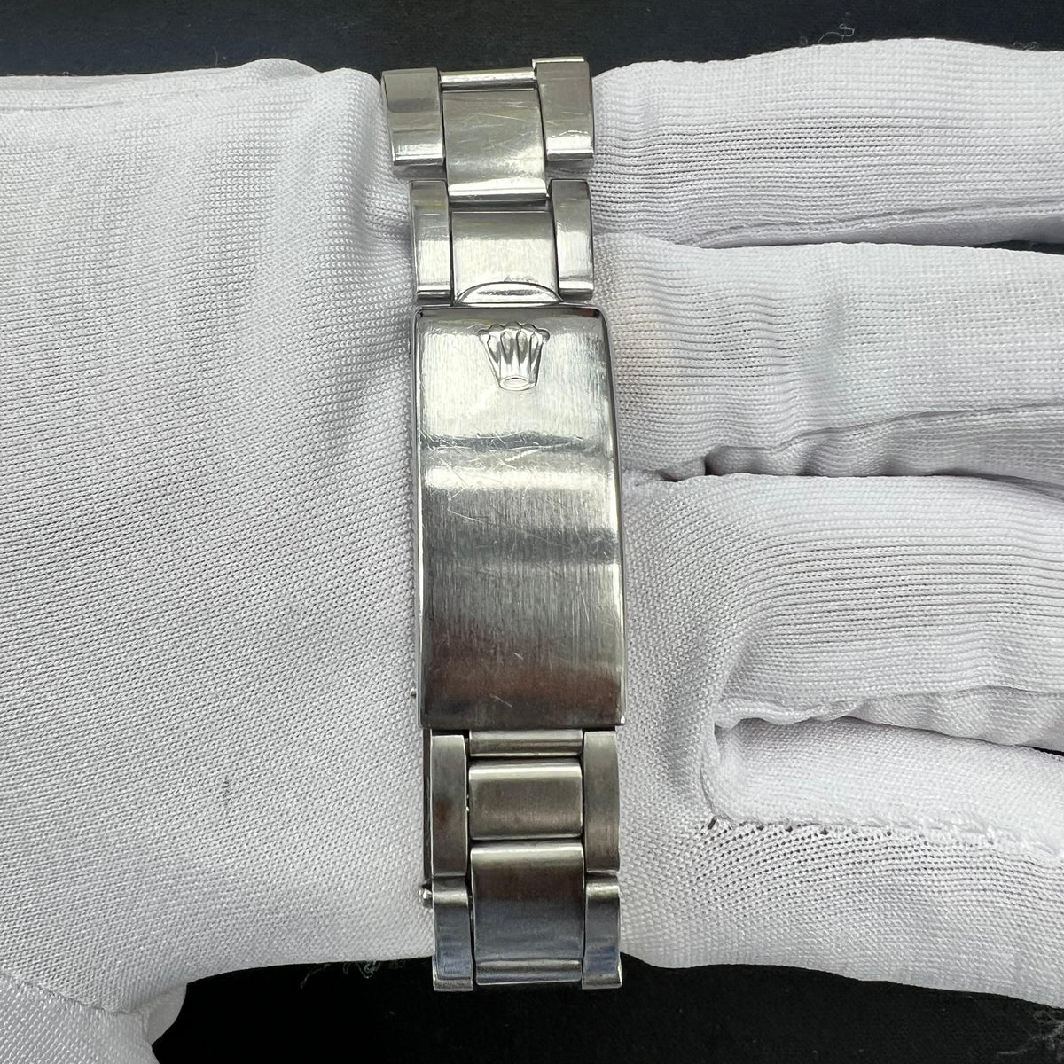 ROLEX OYSTERDATE 6694 — view 3 — Laura Milman New York