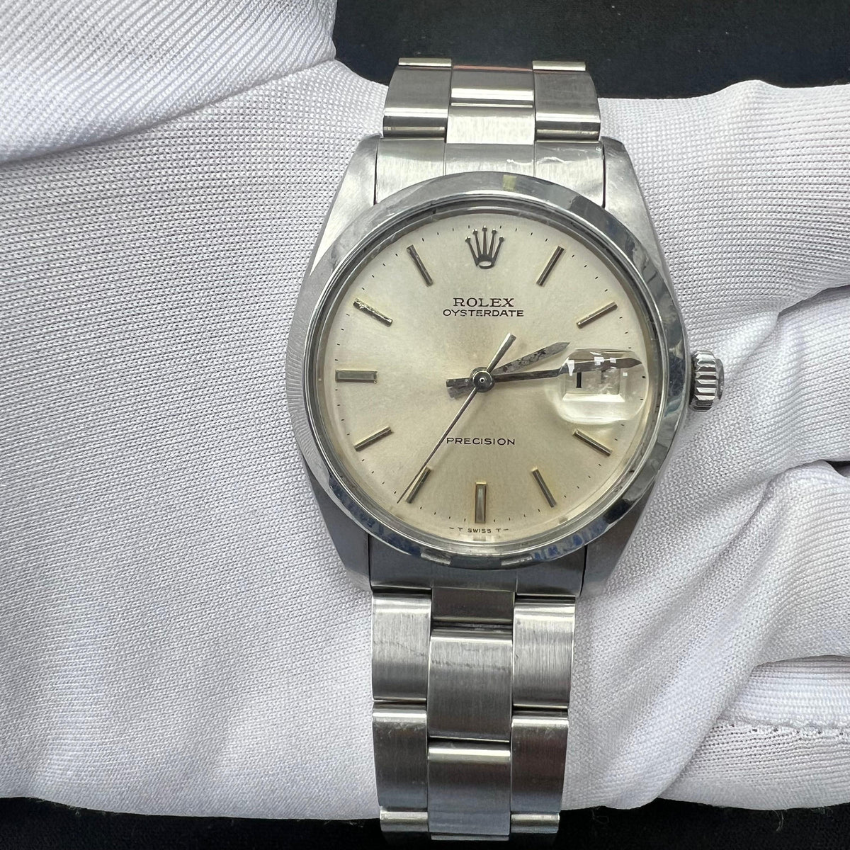 ROLEX OYSTERDATE 6694 — view 2 — Laura Milman New York