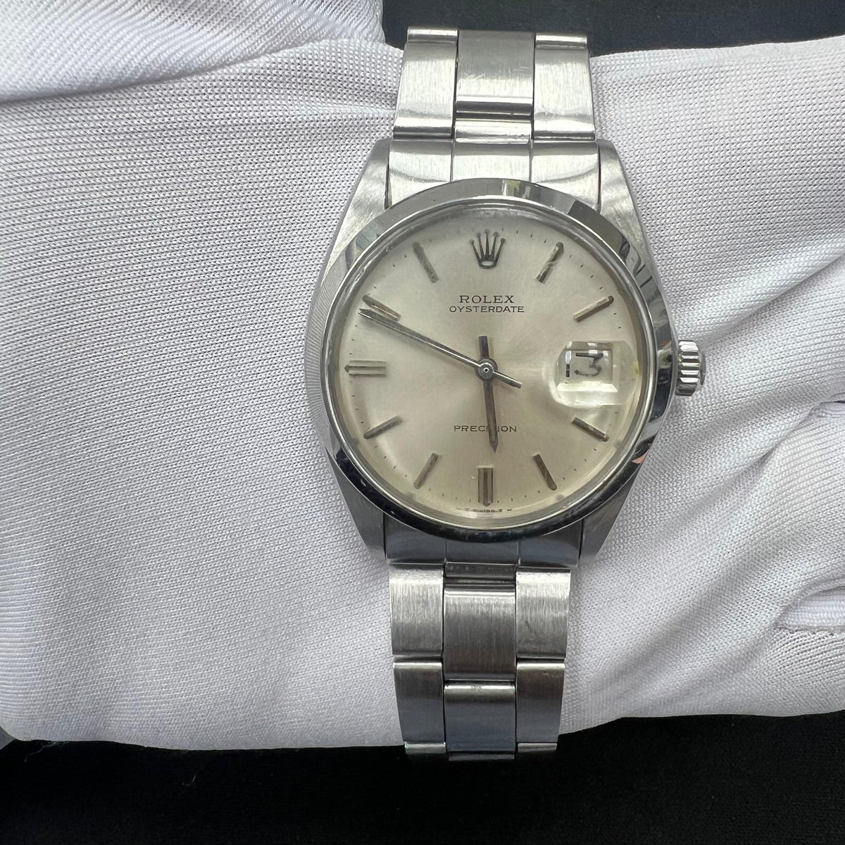 ROLEX OYSTERDATE 6694 — view 2 — Laura Milman New York