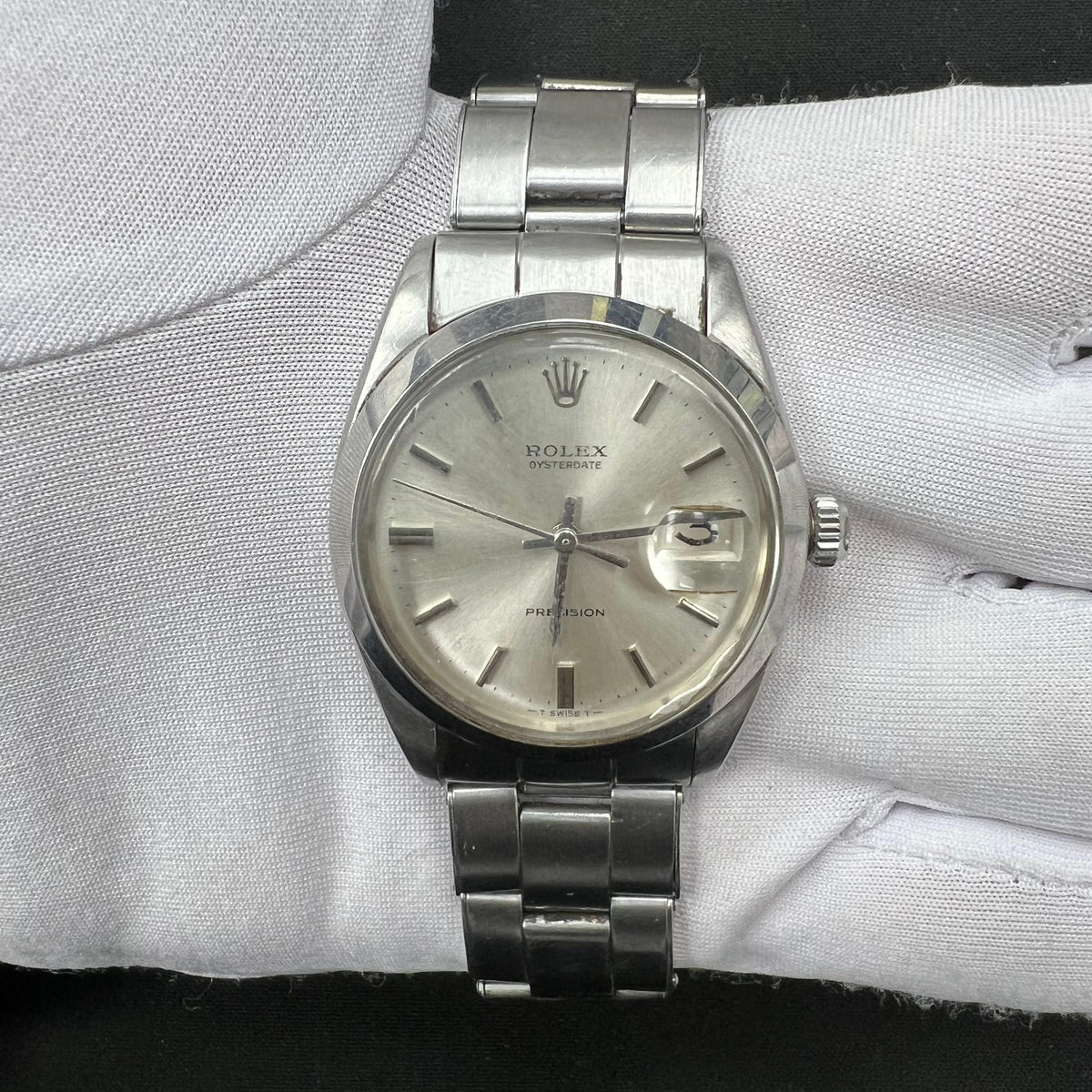 ROLEX OYSTERDATE 6694 — view 2 — Laura Milman New York