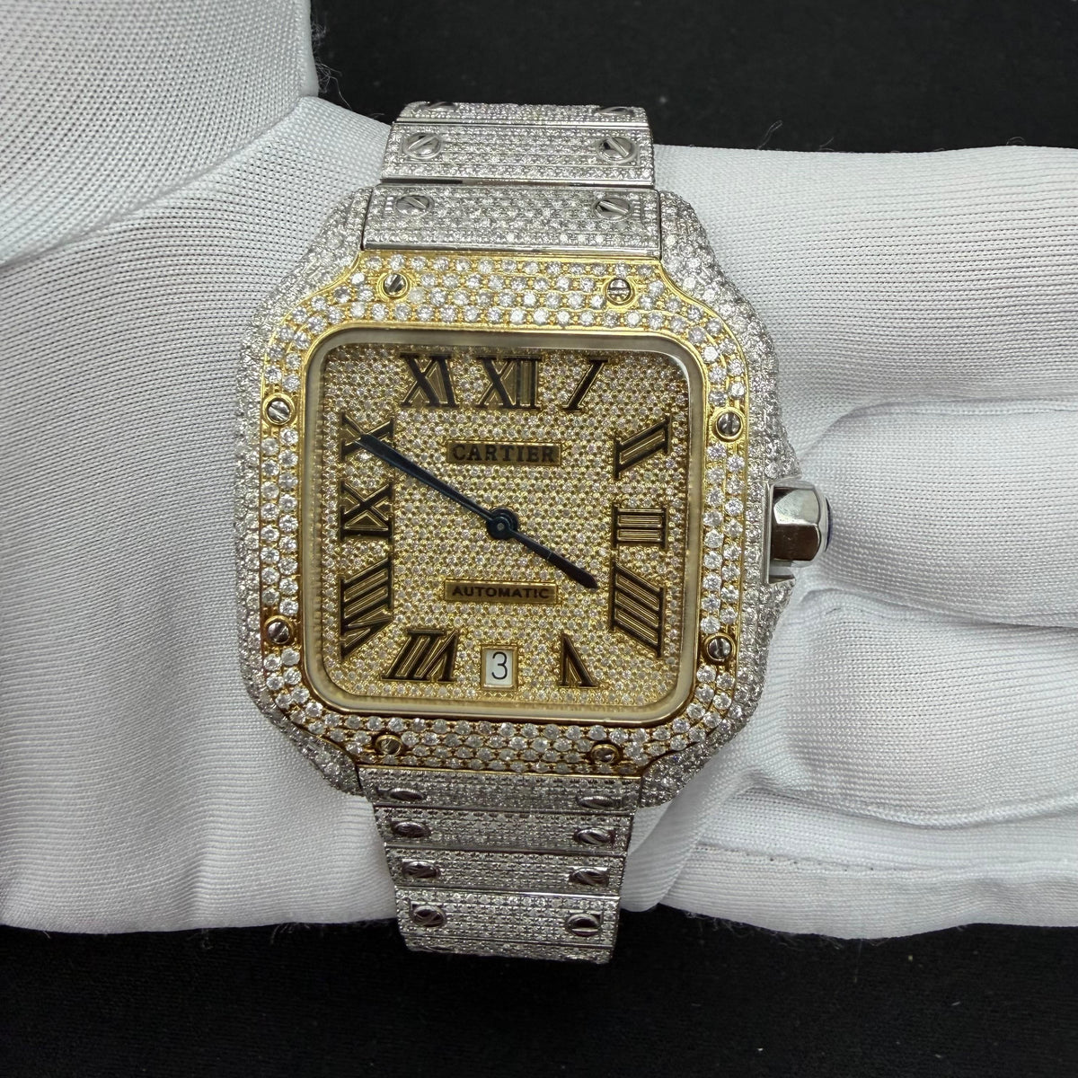 CARTIER SANTOS WSSA0009 — view 2 — Laura Milman New York
