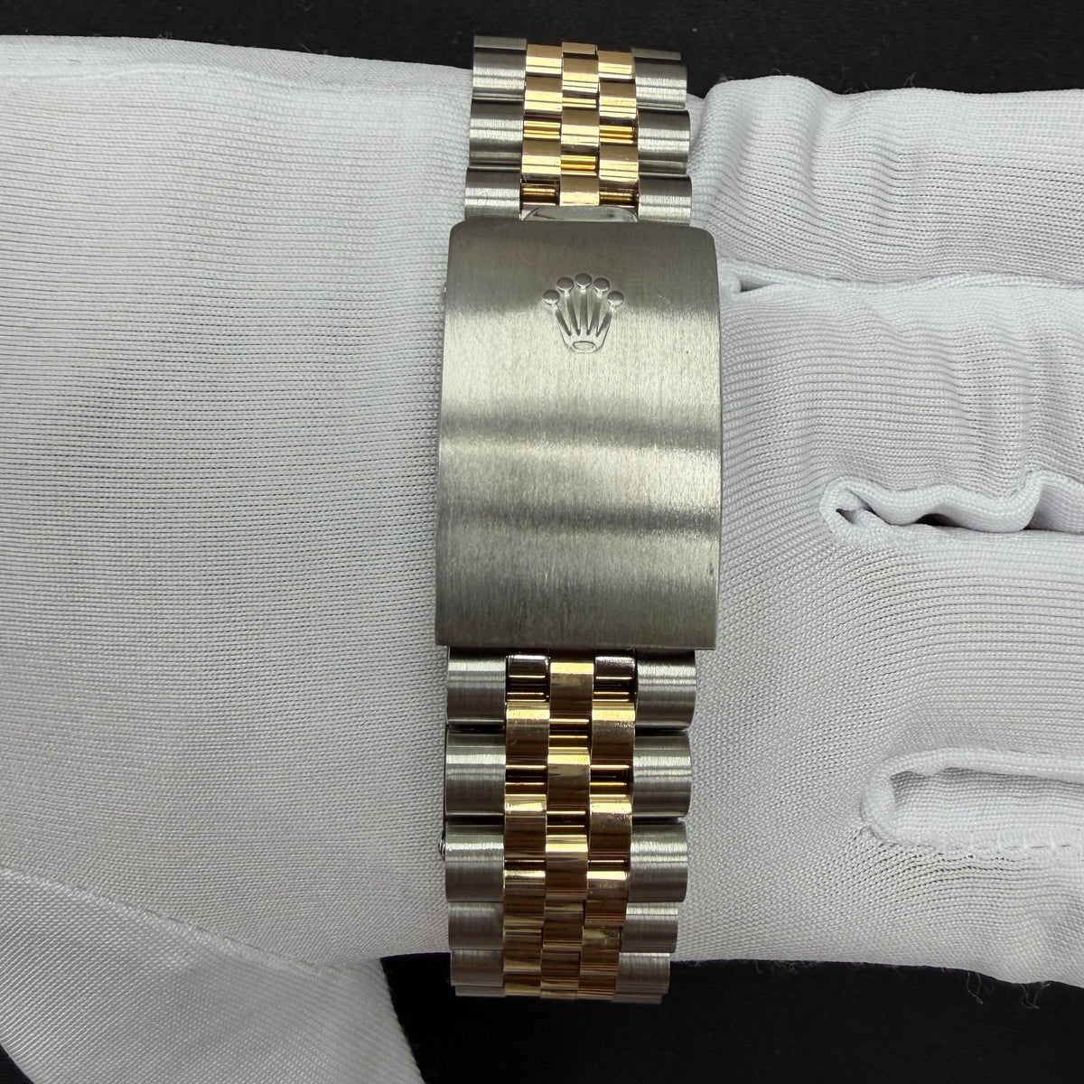 ROLEX DATEJUST 16233 — view 3 — Laura Milman New York