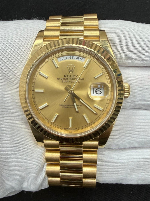 Pre-Owned Rolex Day-Date 228238 — view 2
