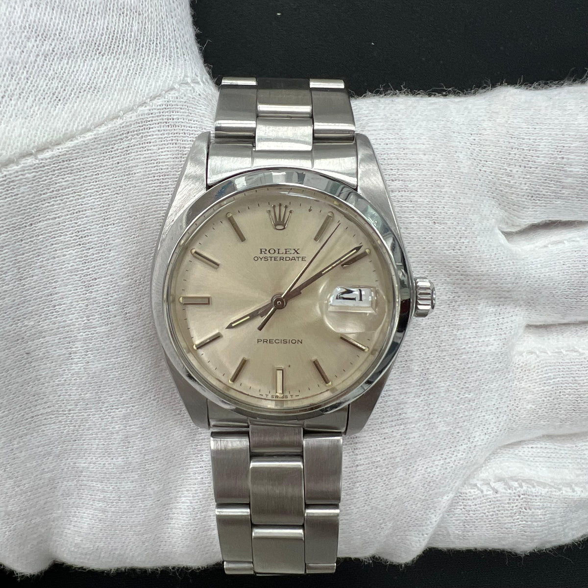 Pre-Owned Rolex Datejust 6694 — view 2 — Laura Milman New York