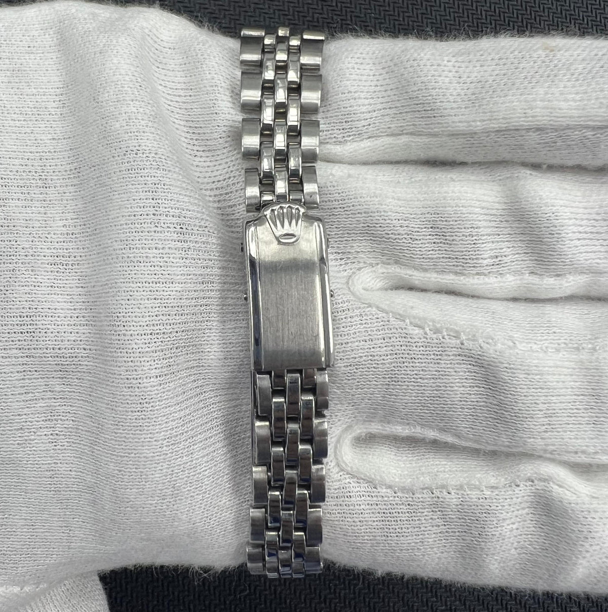 ROLEX LADY DATE JUST 6917SV — view 3 — Laura Milman New York