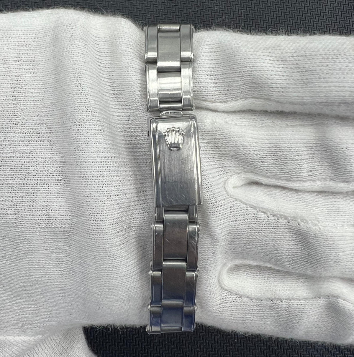 ROLEX OYSTER PERPETUAL DATE 6517SV — view 3 — Laura Milman New York