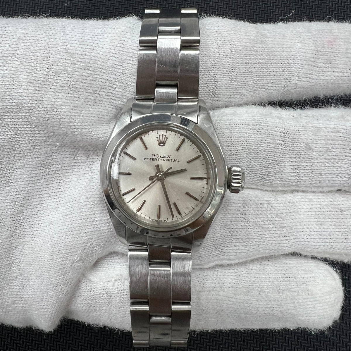 ROLEX OYSTER PERPETUAL 6718SV — view 2 — Laura Milman New York