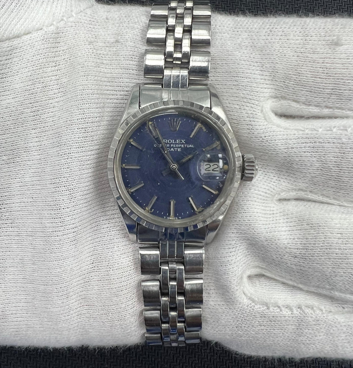ROLEX OYSTER PERPETUAL DATE 6524BL — view 2 — Laura Milman New York