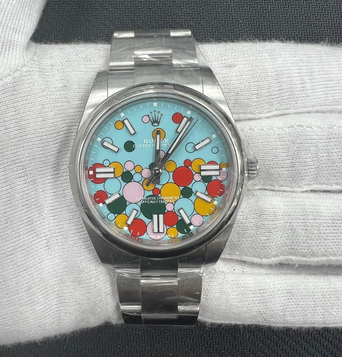 ROLEX OYSTER PERPETUAL 124300 — view 2 — Laura Milman New York