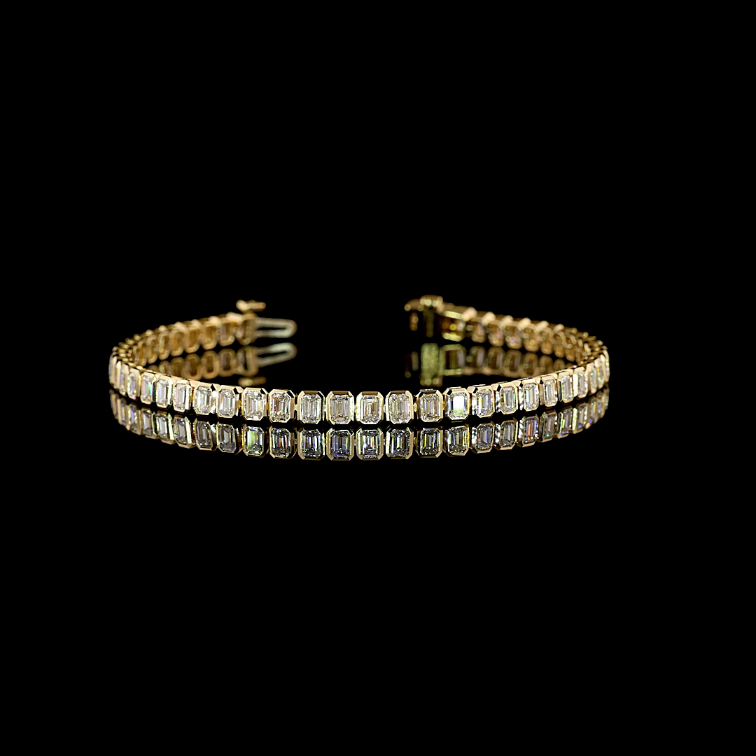 Lab-Grown Emerald Diamond Tennis Bracelet — Bezel, North South — 4.91 ct 14K YELLOW GOLD — Laura Milman New York