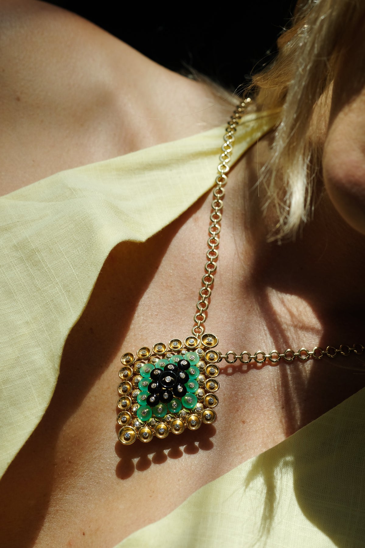 Van Cleef & Arpels 18K Yellow Gold Bouton D'or Pendant Detachable Brooch Clip Necklace — view 6 — Laura Milman New York
