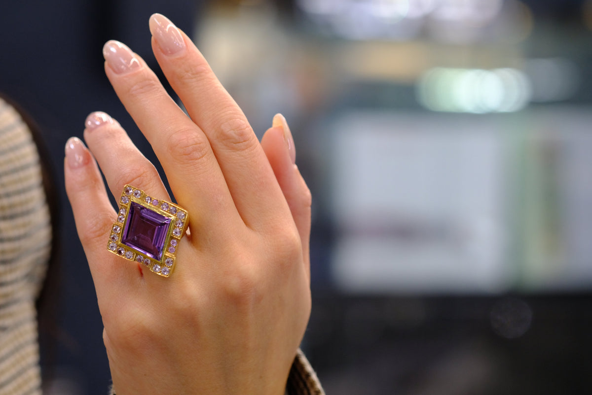 David Webb 18K Yellow Gold Purple Amethyst Rhombus Ring — view 7 — Laura Milman New York