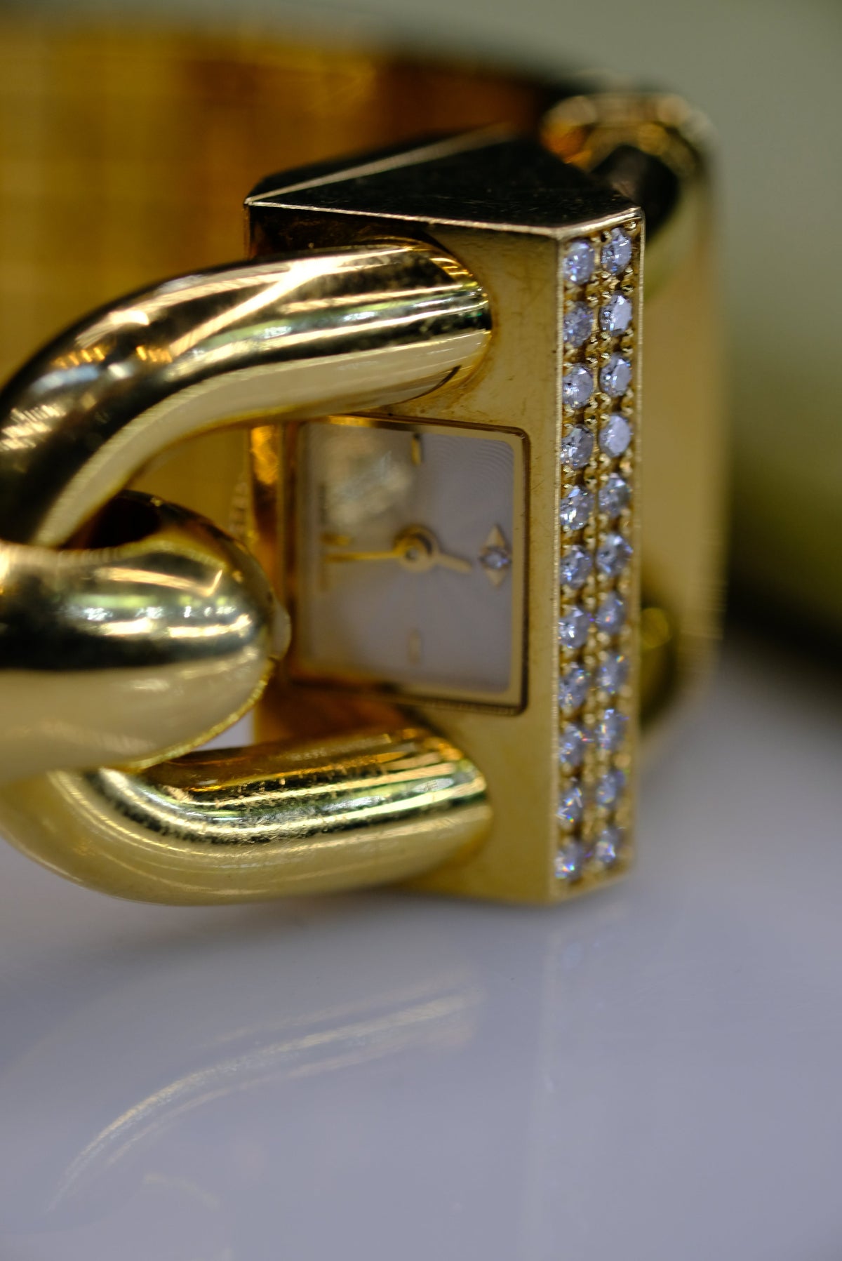 Pre-Owned Van Cleef & Arpels Cadenas 18K Yellow Gold Diamond Five Row Ladies Bracelet Watch view 7 - Van Cleef & Arpels — Laura Milman New York