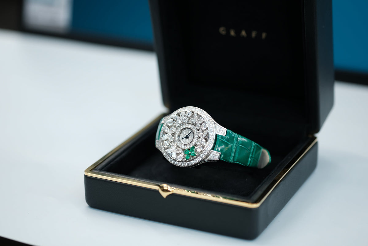 Pre-Owned Graff 18K White Gold Butterfly Green Emerald Limited Edition 32mm Dial Watch — view 11 — Laura Milman New York