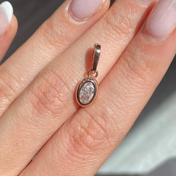 0.67ct Pink Oval Diamond VS2 Charm GIA — view 2