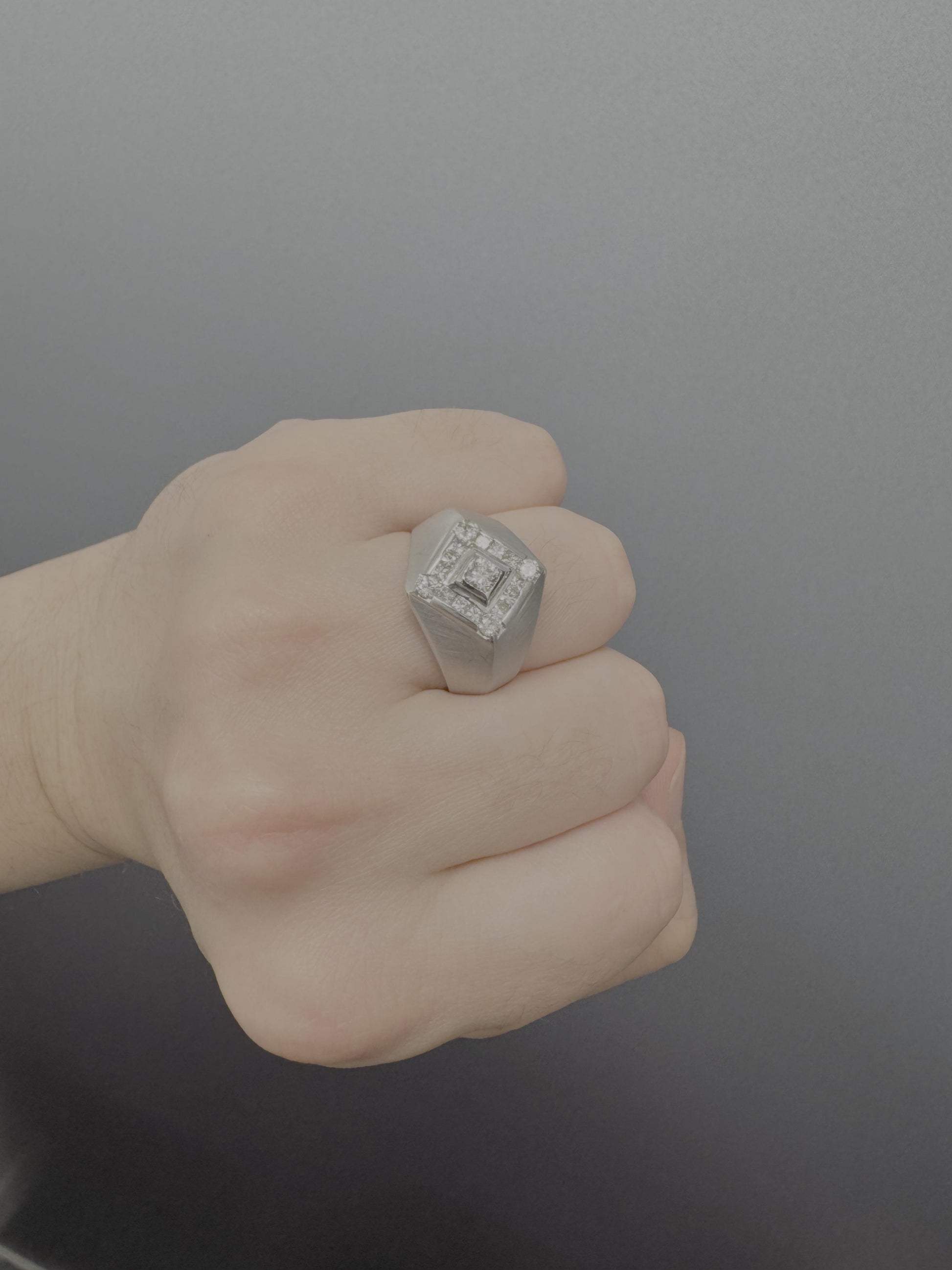 14k White Gold Mens Statement Ring in 1.5ct Diamonds