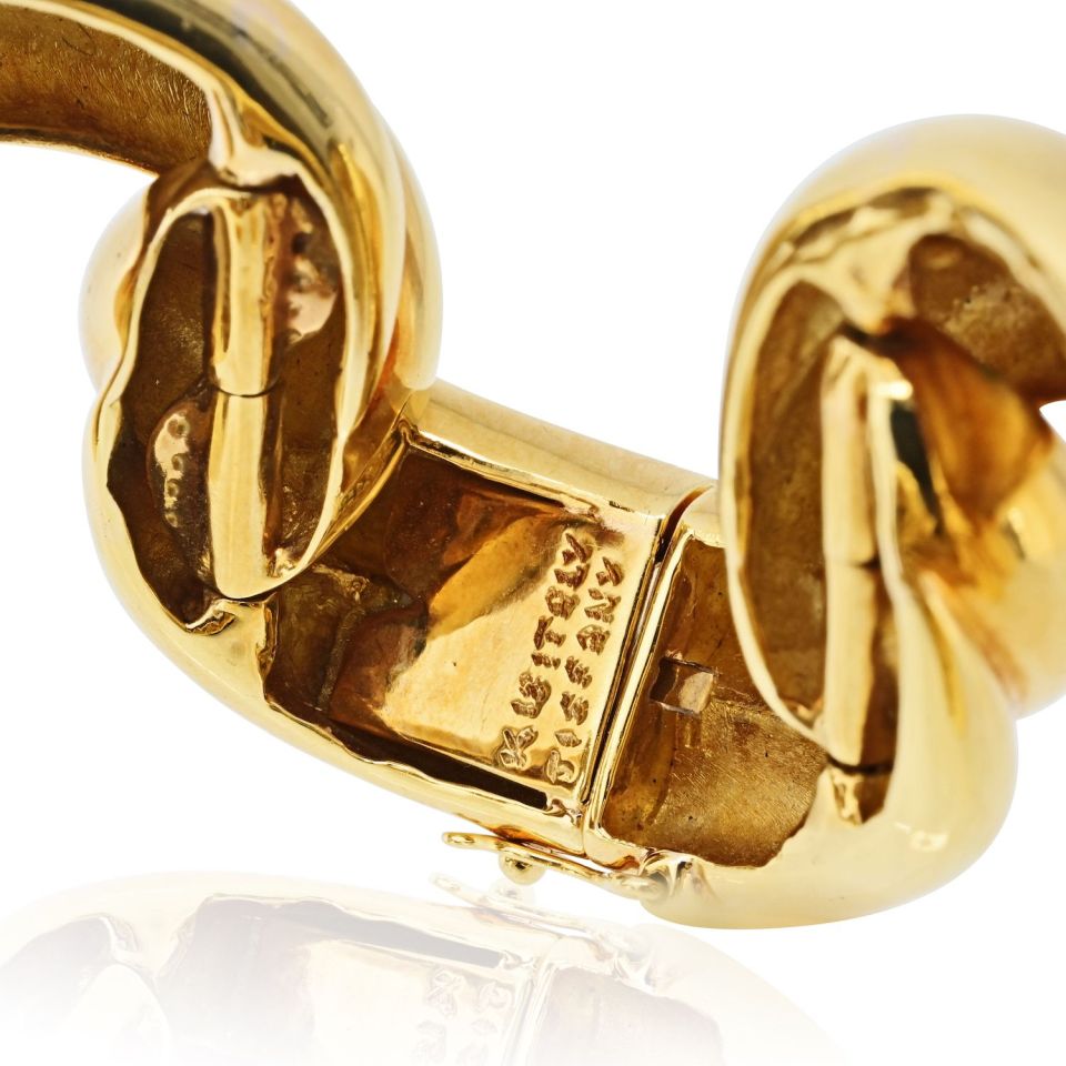 Tiffany & Co. 18K Yellow Gold 1970's Open Link Drapes Bracelet — view 4 — Laura Milman New York