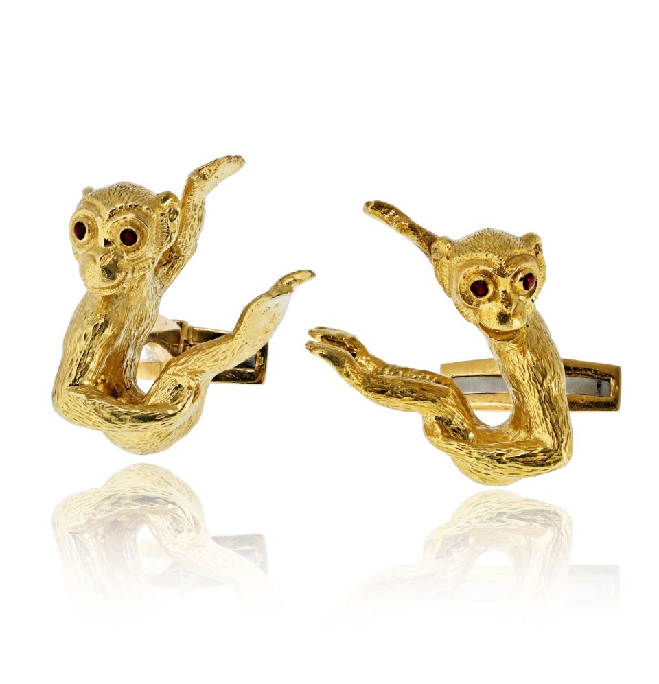 David Webb 18K Yellow Gold Monkey Cuff Links — Laura Milman New York
