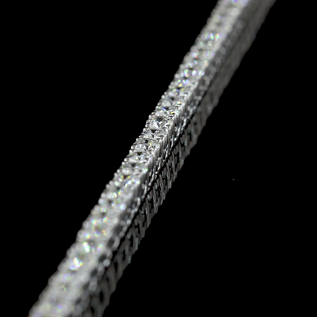 4.82 CT Round Lab Grown Diamond Tennis Necklace in 14K White Gold – detail — Laura Milman New York
