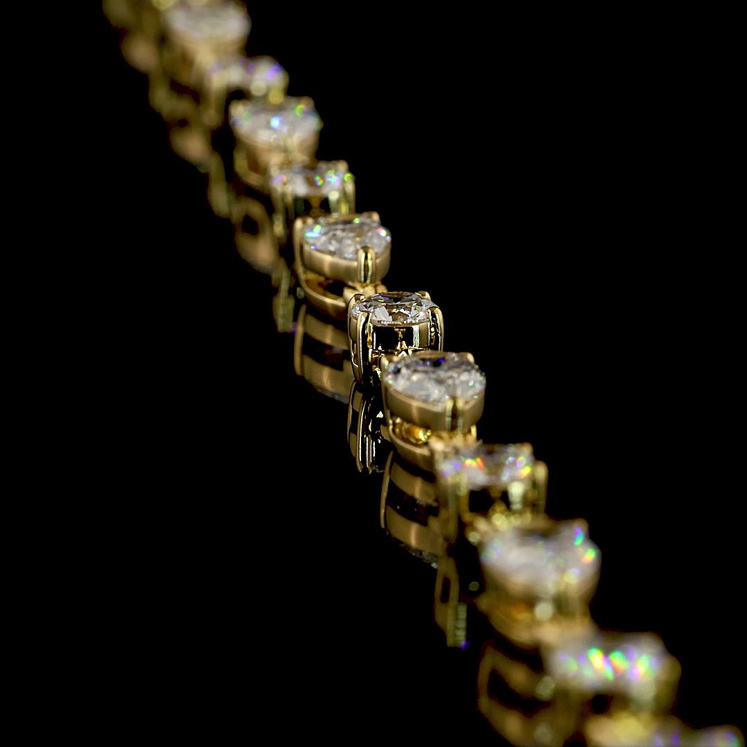 Lab-Grown Pear Diamond Lariat Necklace — Prong, North South — 11.95 ct 14K YELLOW GOLD — Laura Milman New York