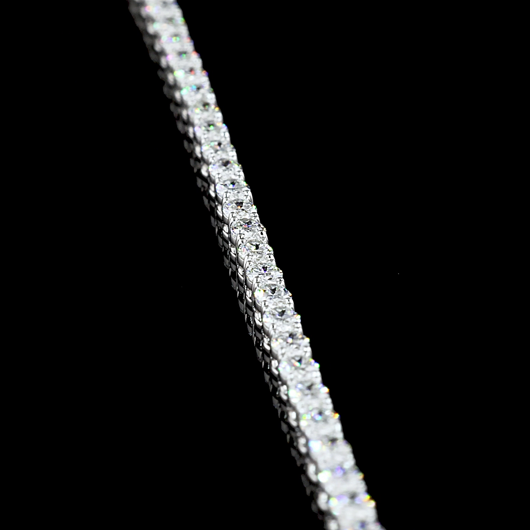 29.55 CT Oval Lab Grown Diamond Lariat Necklace in 14K White Gold – close-up — Laura Milman New York