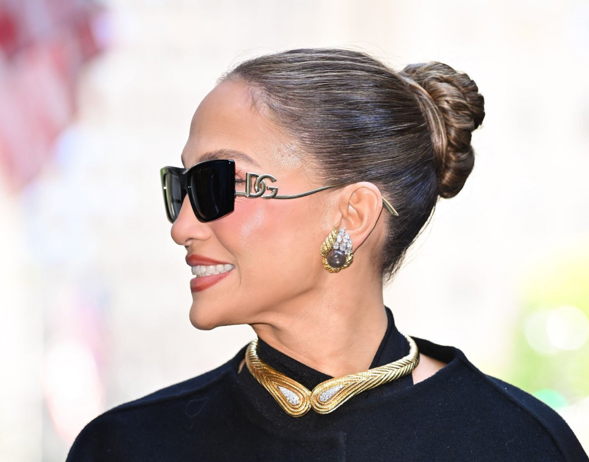 David Webb Hinge Collar Platinum & 18K Yellow Gold 2.50 Carat Diamond Necklace — view 5 — Laura Milman New York