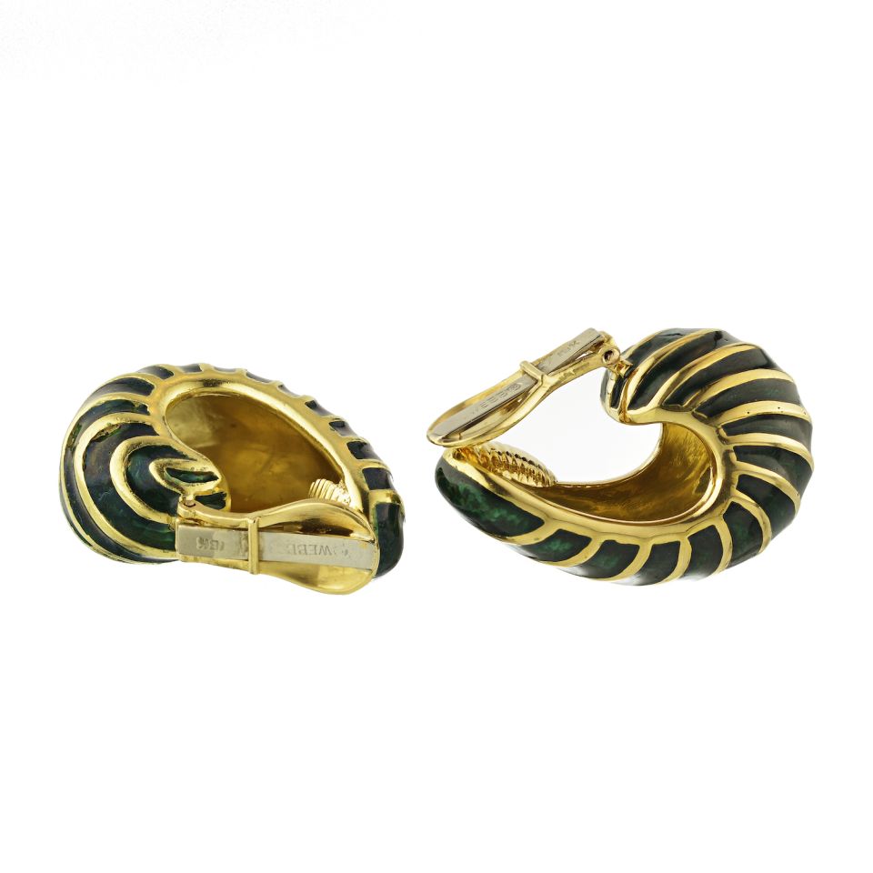 David Webb 18K Gold Platinum Enamel Ring Signed Designer Estate