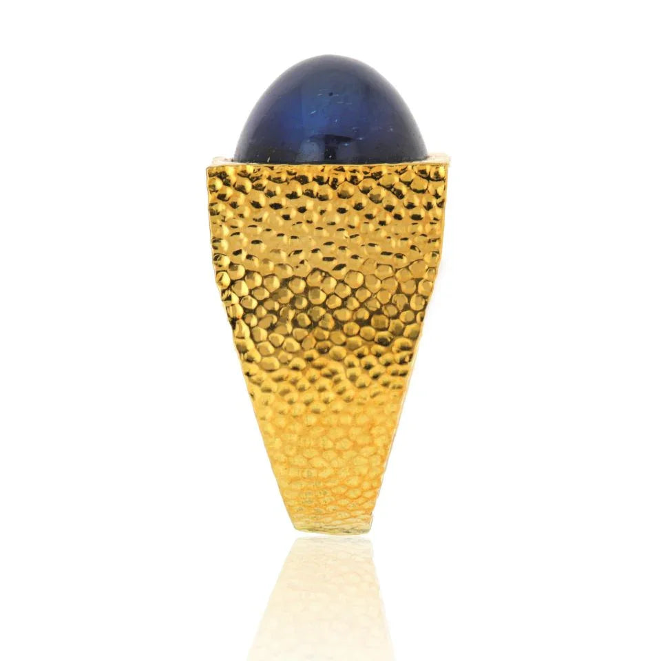 David Webb Hammered F 18K Yellow Gold Star Sapphire Ring — view 3 — Laura Milman New York