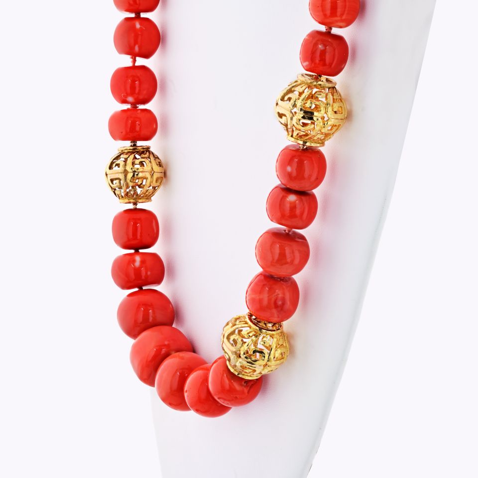David Webb Coral 18K Yellow Gold Large Coral Balls String Circa 1960s Necklace — view 4 — Laura Milman New York