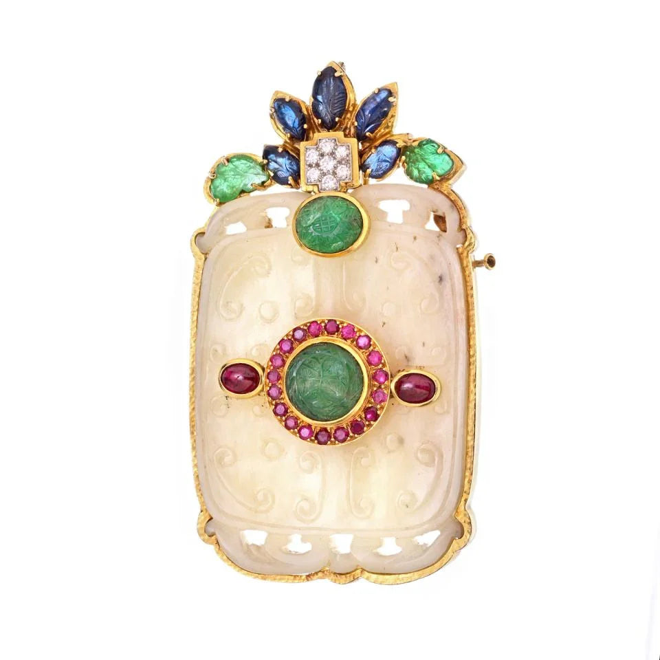 David Webb 18K Yellow Gold Chain With A French Jade Necklace — view 3 — Laura Milman New York