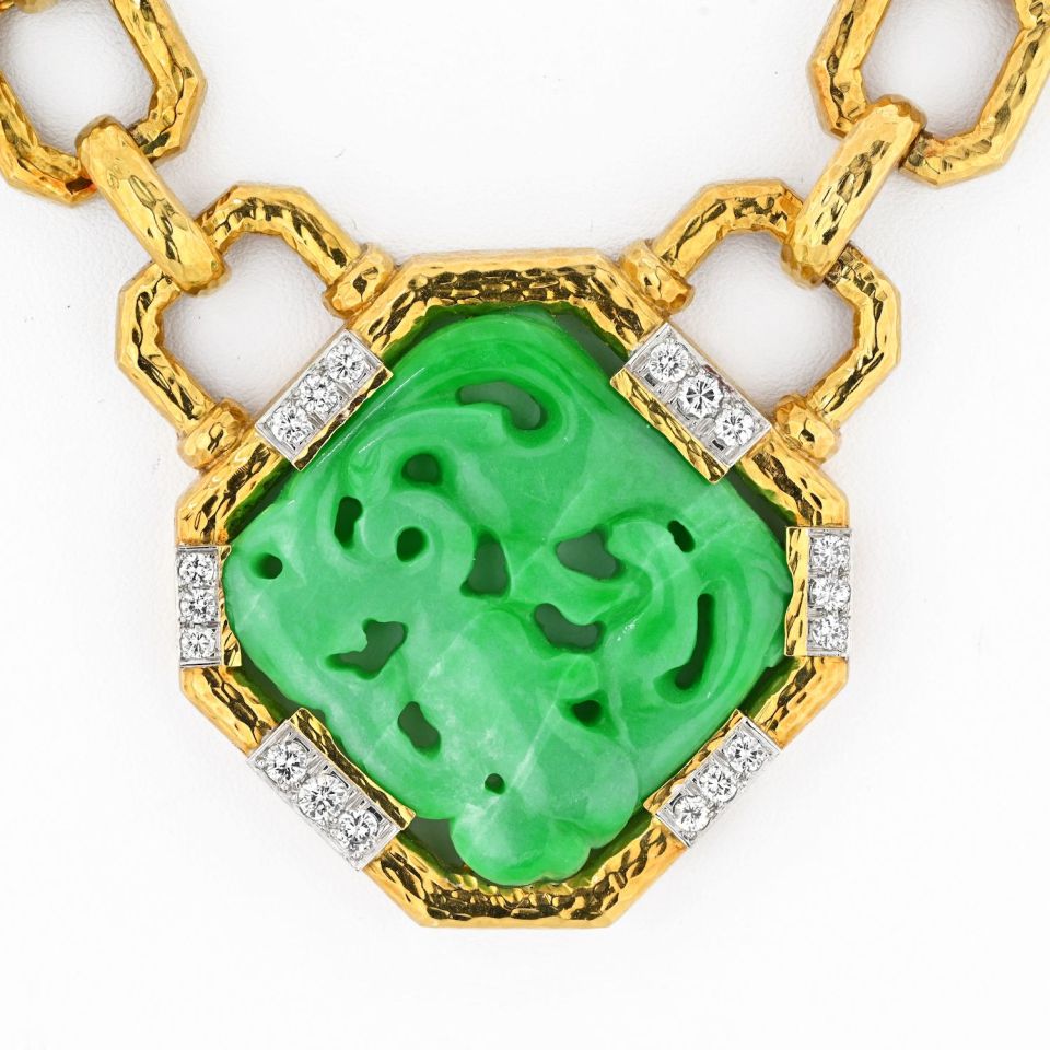 David Webb Jade 18K Yellow Gold Carved Jade Link Chain Necklace — view 3 — Laura Milman New York