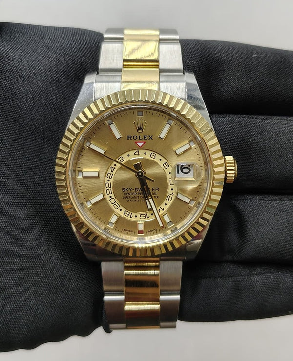 ROLEX SKY DWELLER 326933 — view 2