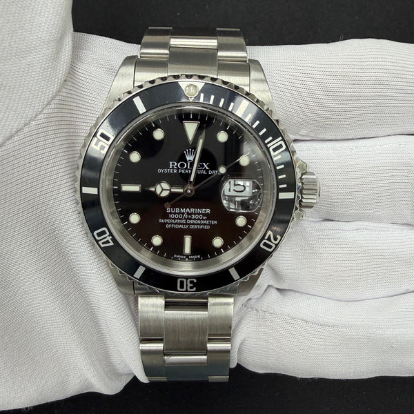 ROLEX SUBMARINER DATE 16610 — view 2
