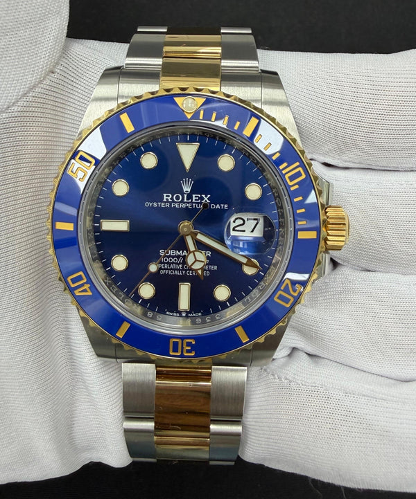 ROLEX SUBMARINER DATE 126613LB — view 2
