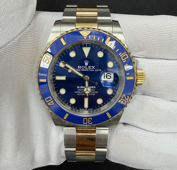ROLEX SUBMARINER DATE 126613LB — view 2