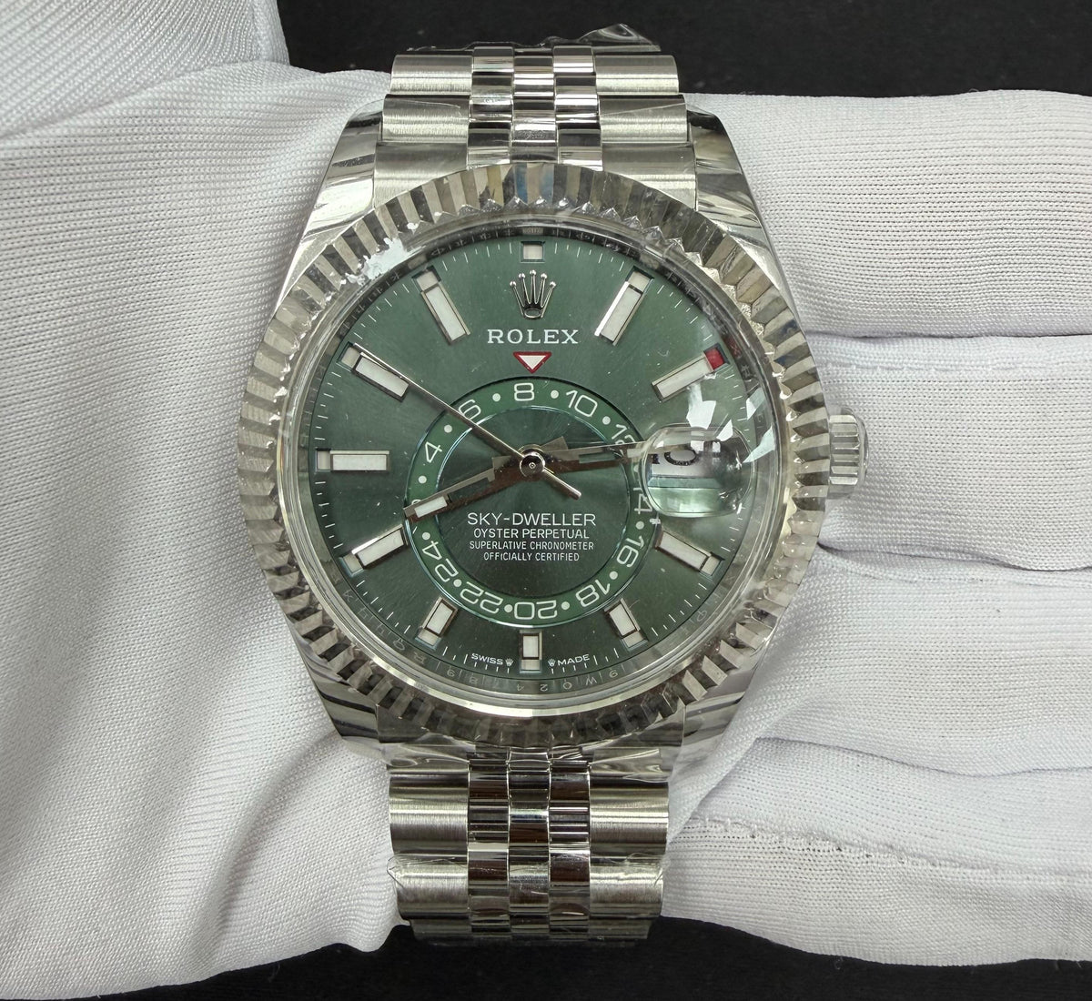 ROLEX SKY DWELLER 336934 — view 2 — Laura Milman New York