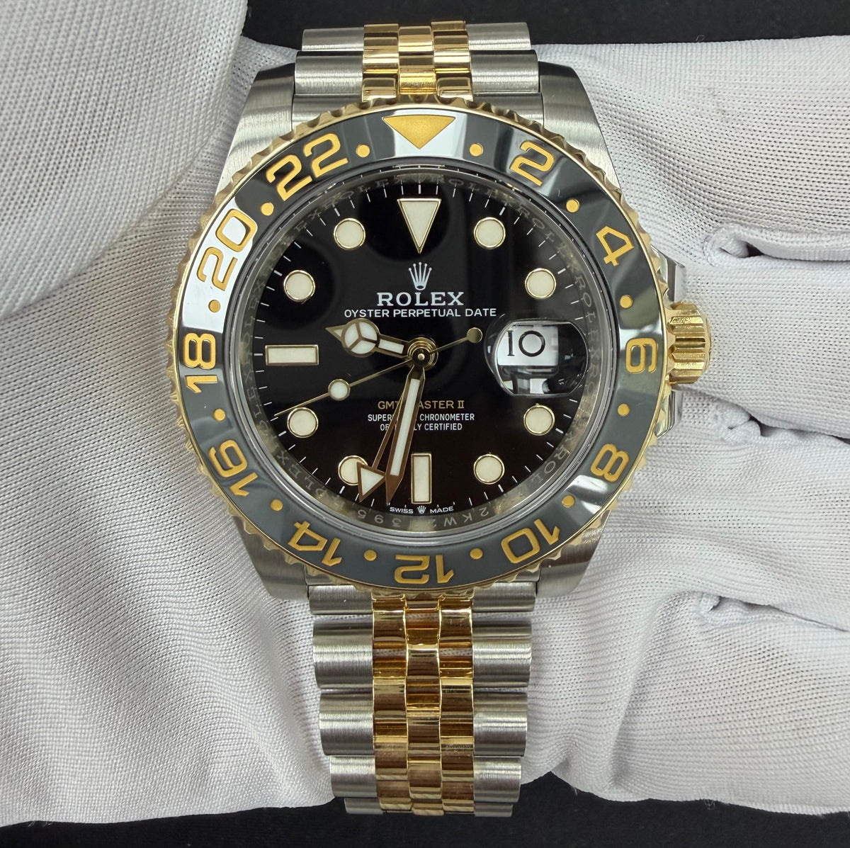ROLEX GMT MASTER II 126713GRNR — view 2 — Laura Milman New York