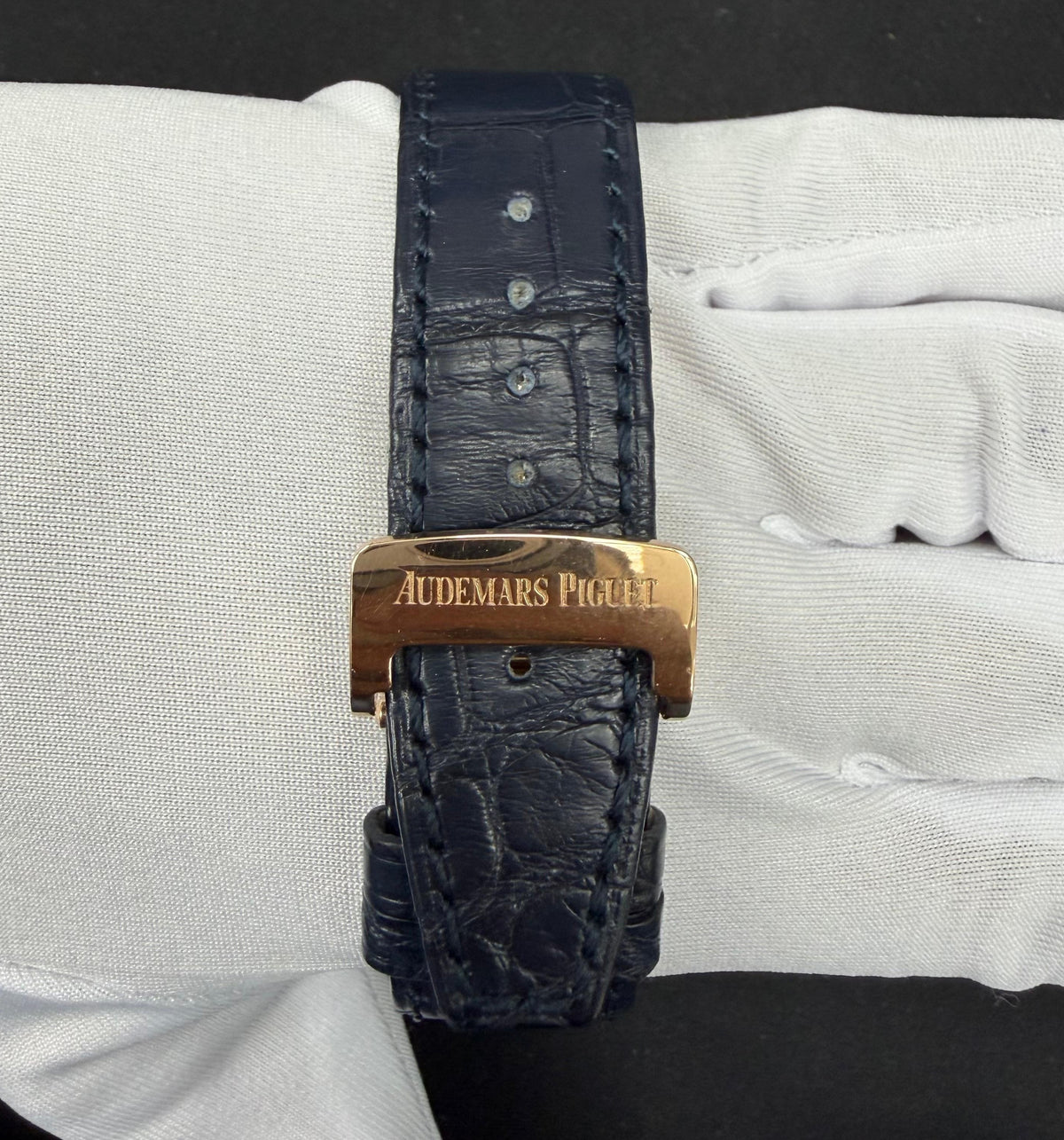 AUDEMARS PIGUET ROYAL OAK 266331OR00D35CR.01 — view 3 — Laura Milman New York