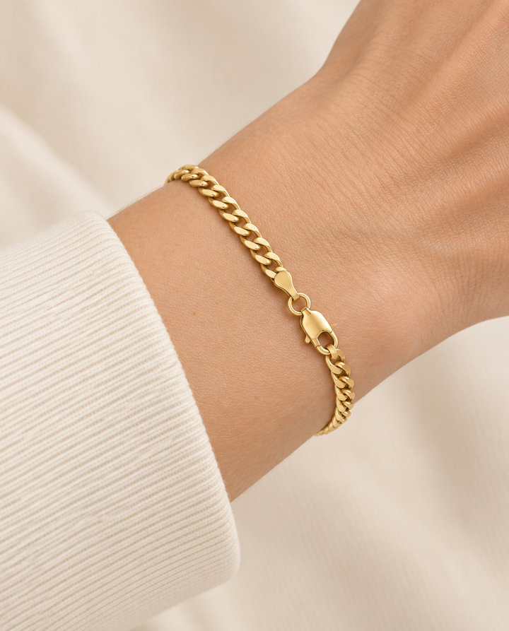 3.6mm Curb Chain Bracelet in 14K Yellow Gold