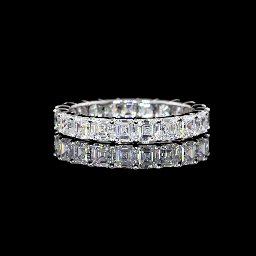 Laura Milman New York asscher diamond eternity band in white gold, 14K reference, view 1
