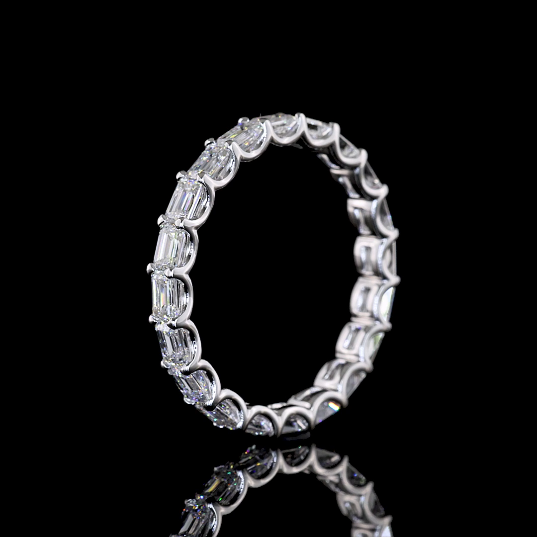 Laura Milman New York emerald diamond eternity band in white gold, 14K reference, view 4